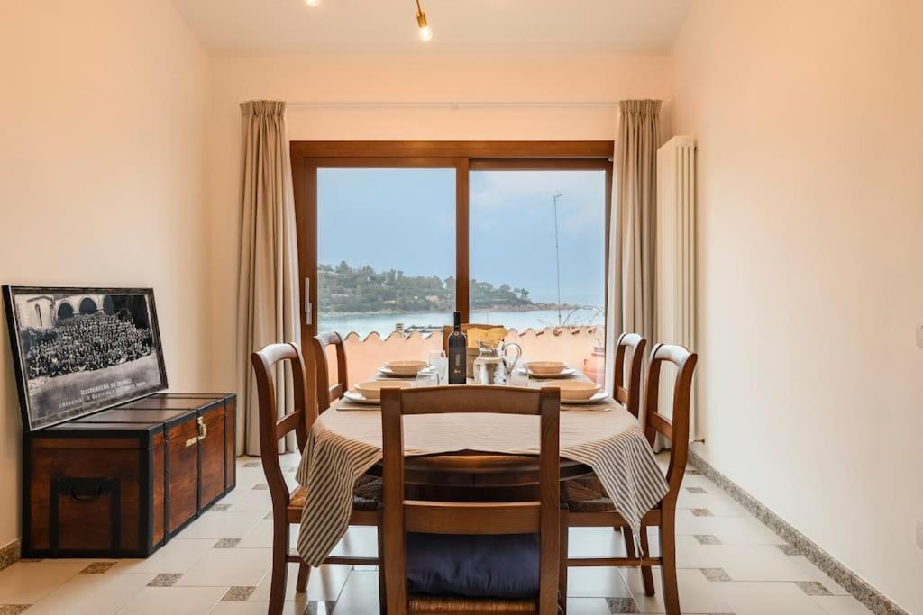 Amazing View - Exclusive Apartment Portu Frailis Àrbatax Eksteriør bilde